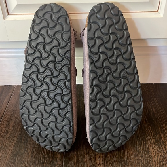 LIKE NEW BIRKENSTOCK Tokio Suede Clogs! - Picture 14 of 14